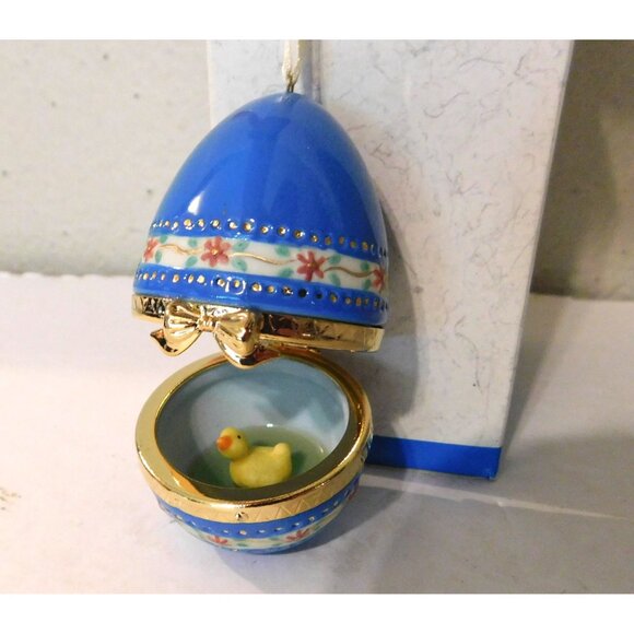 Hallmark Keepsake Ornament Easter Egg Surprise 1999 Porcelain Collectors Series - Picture 2 of 7